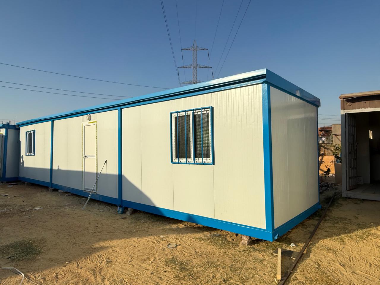 أسعار الكرفانات اليوم في مصر أرخص كرفانات للبيع كرفانات جديدة ومستعملة تكلفة إنشاء كرفان مجهز أفضل كرفانات في السوق المصري شركات بيع الكرفانات في مصر كرفانات حديثة التصميم كرفان للبيع بالتقسيط المريح كرفانات مستعملة بحالة ممتازة كرفان جاهز للاستلام 🔹 كلمات مفتاحية عن الاستخدام السكني كرفانات سكنية جاهزة كرفان سكني للبيع كرفان للعمالة في المواقع بيوت جاهزة من الكرفانات وحدات سكنية متنقلة منازل سريعة التنفيذ غرف سكنية متنقلة شاليهات كرفانات كرفانات في القرى السياحية كرفانات للعائلات